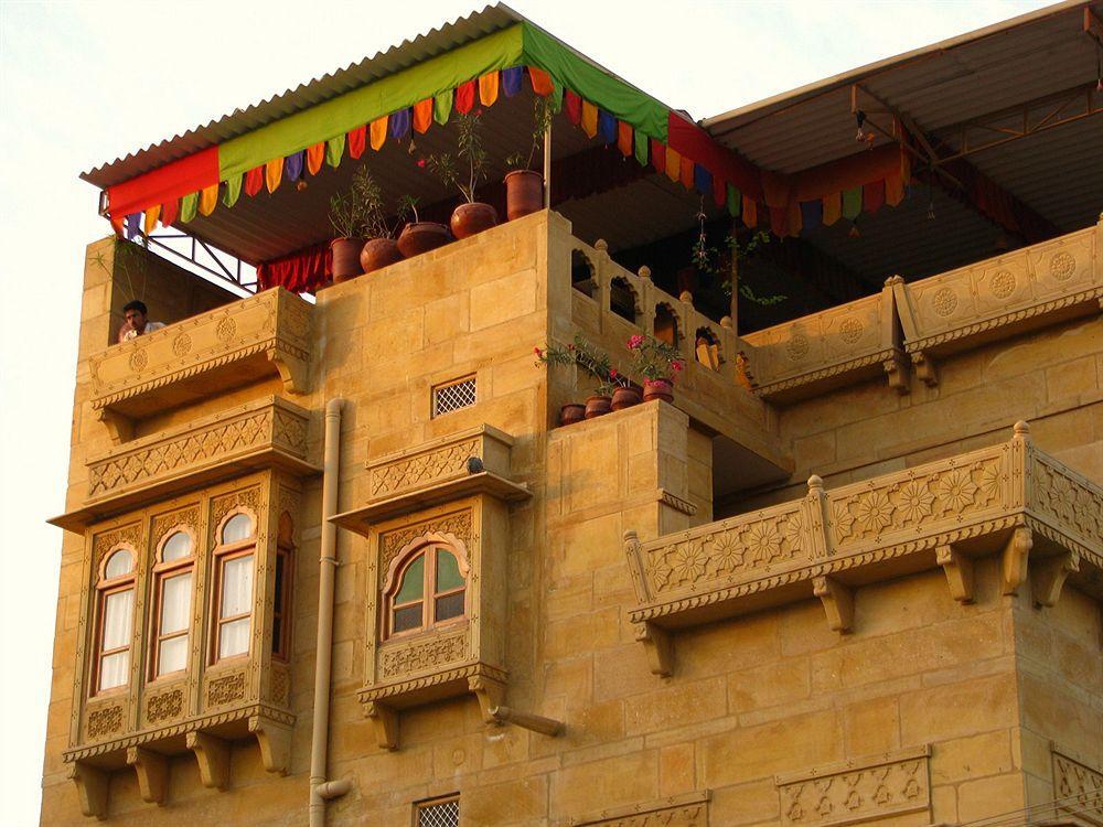 Hotel Fifu Jaisalmer Bagian luar foto